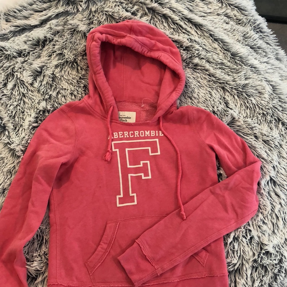 Abercrombie pink hoodie (XS)